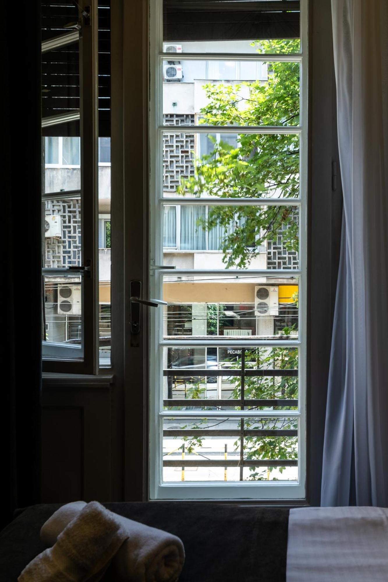 Kings Palace Belgrado Quarto foto